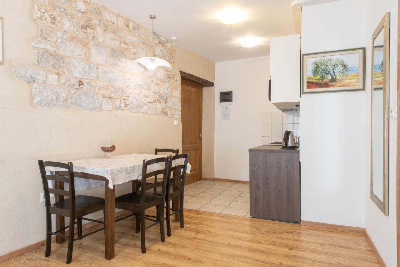 Dolce Vita Apartments Спліт Екстер'єр фото