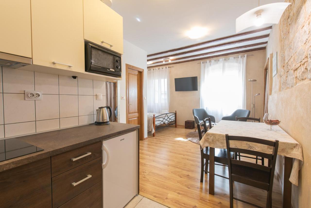 Dolce Vita Apartments Спліт Екстер'єр фото